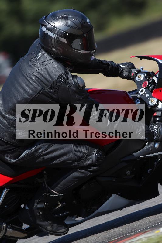 Archiv-2022/50 09.08.2022 MSS und TÖFF Track Day ADR/Gruppe blau/backside